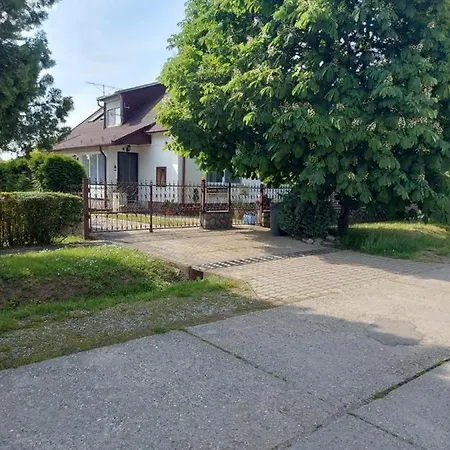 Viktoria Szallashely Apartment *